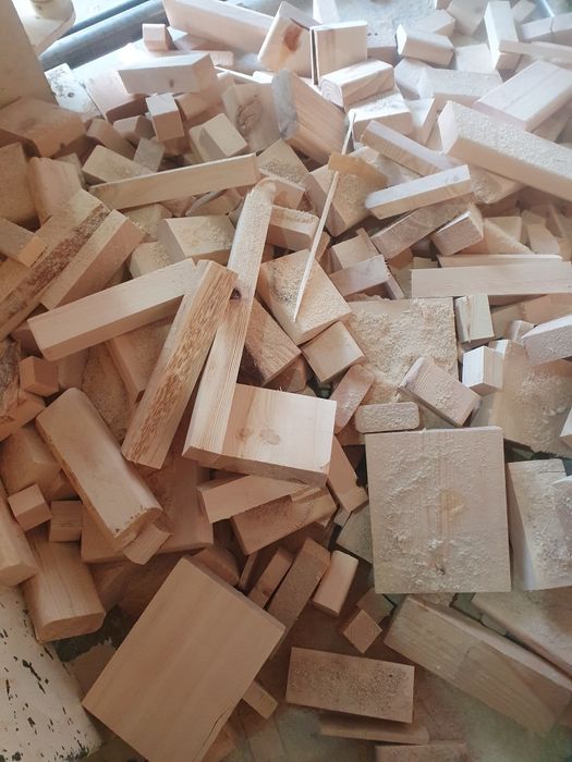 O'tin ,дрова сотилади  соснаники