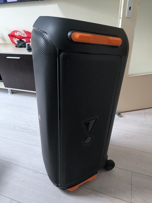 JBL PARTIBOX 710