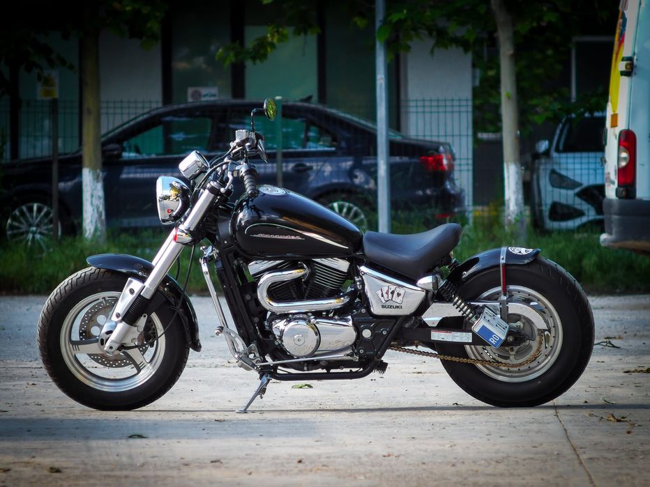 Bobber Suzuki marauder vz800