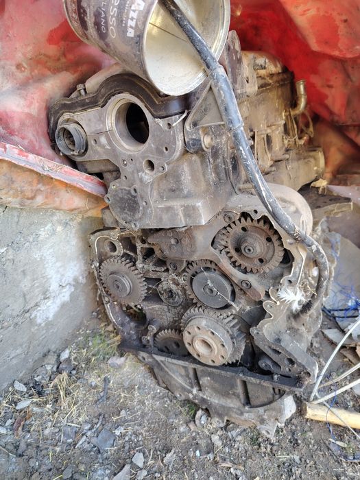 Мотор 2.5д мультиван.