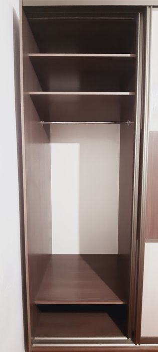 Срочно продаётся шкаф купе