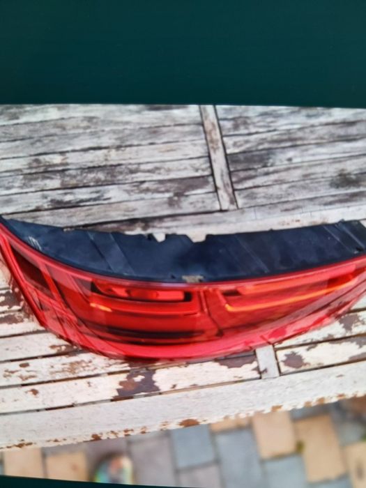 Vand lampa stop Audi Q7