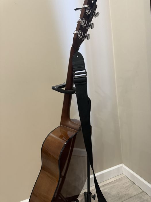Гитара Yamaha F310