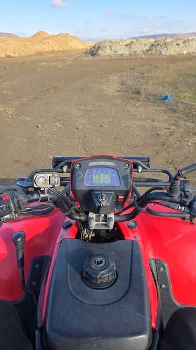 Vand atv loncin 200cc cutie manuală cu acte pentru înmatriculare