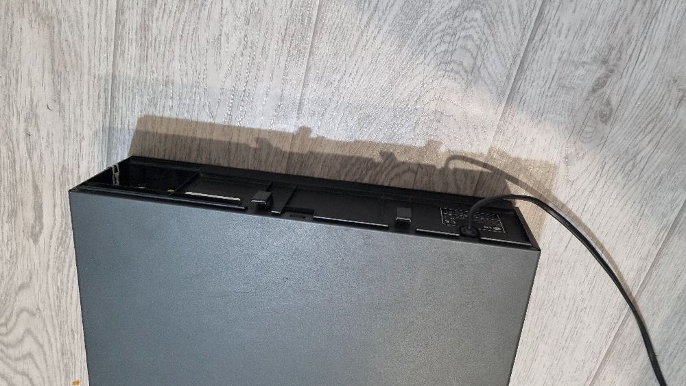 Видеомагнитофон LG VHS, рабочий