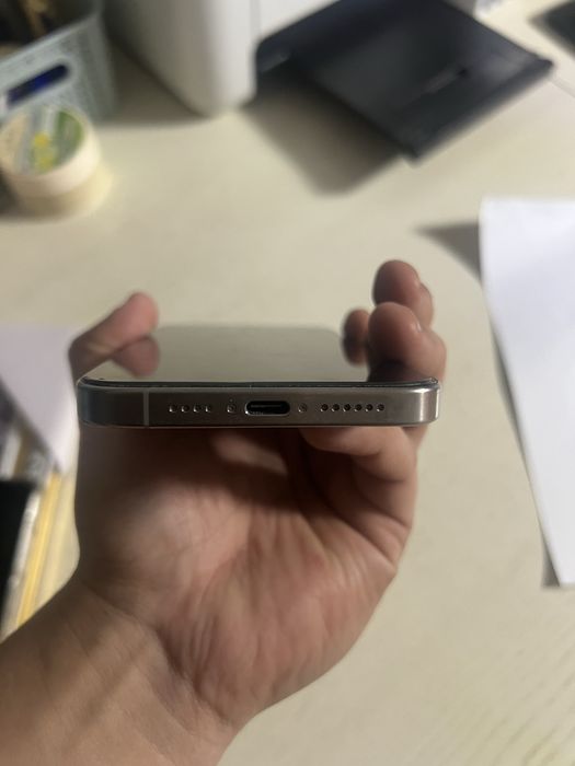 Продам айфон 15 про макс