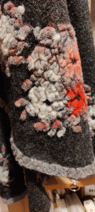 vesta poncho lana merinos cu model impaslit, noua, marime 46-48-50