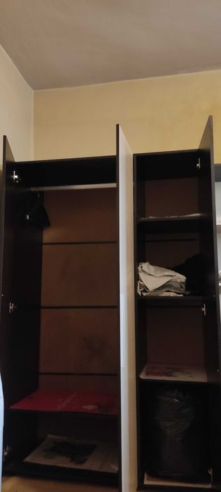 Трикрилен гардероб