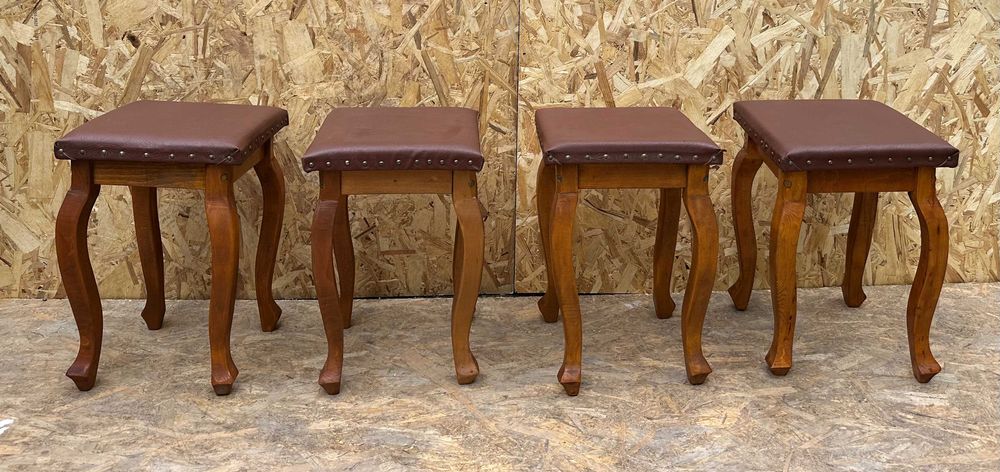 4 buc Taburet Vintage cu cadru din lemn masiv; Scaunel; Scaun