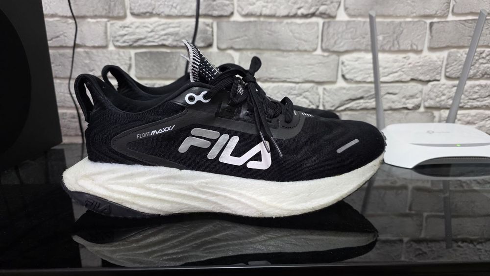 Оригинальные кроссы Fila