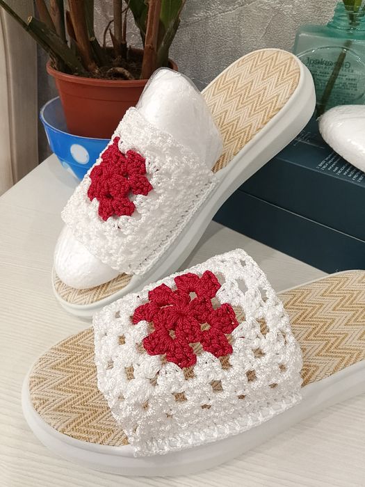 Тапочка белый цвет