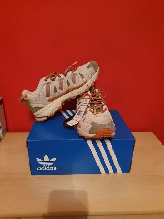 Vand Adidas END.X Superturf Adventure Ibex