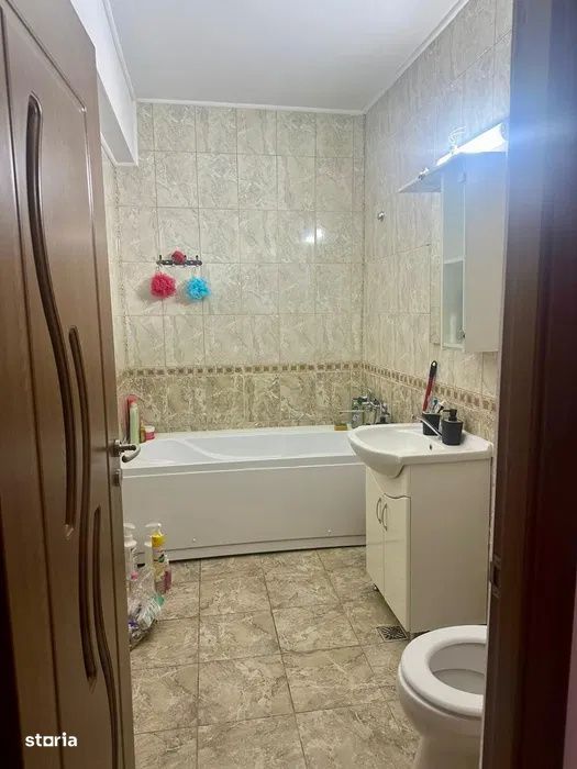 Apartament cu o camera, 41 mp, parcare, zona Florilor — fotografia 3
