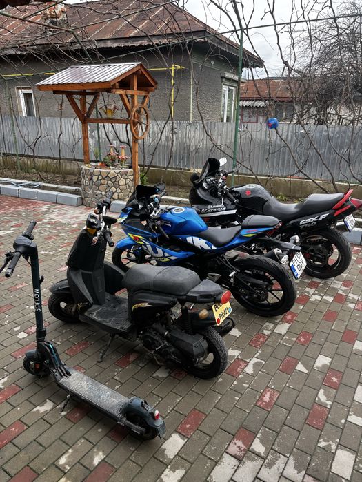 Vând Suzuki GSX 750F A2