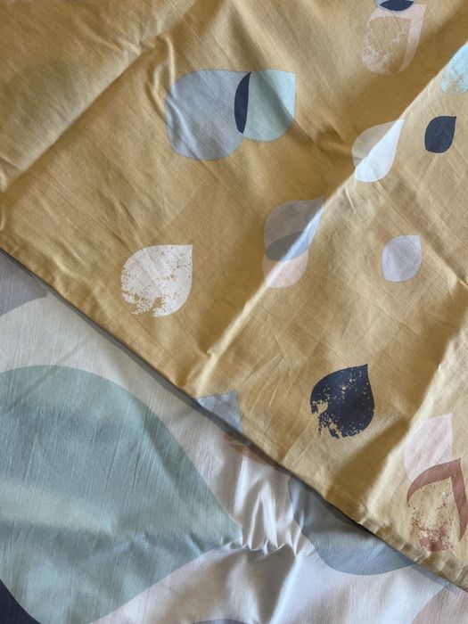 Комплект чаршафи за единично легло