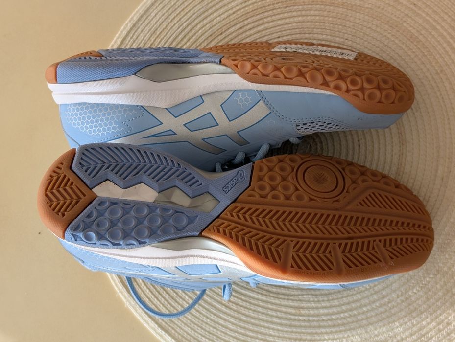 Дамски спортни маратонки Asics Gel-Rocket 8 / 39,5 номер