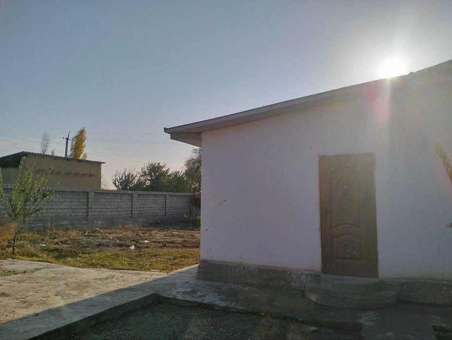 Uy Sotiladi!

 Manzil: Yangiyo‘l tumani, sport litseyi yaqinida.