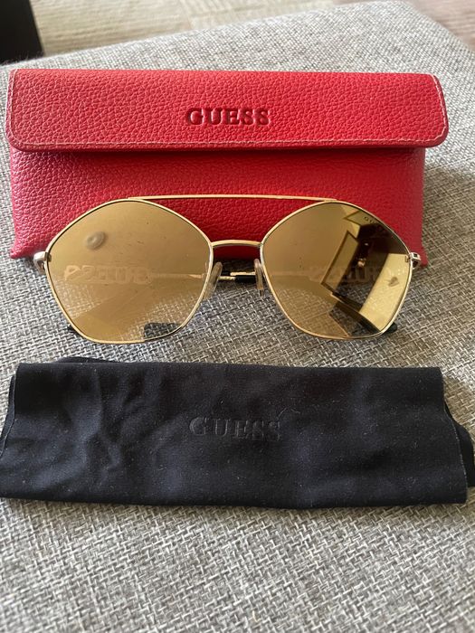 Дамски слънчеви очила Guess