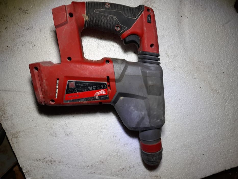 Milwaukee rotopercuto chx fuel.