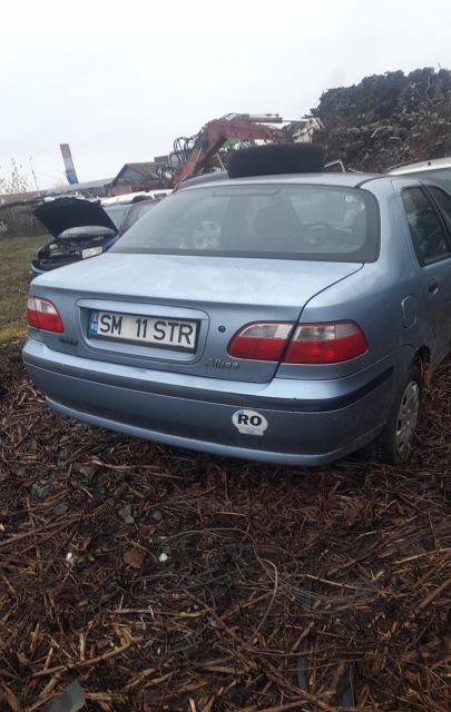 Usa / Portiera spate stanga Fiat Albea 2005 1.2 MT (80 hp)