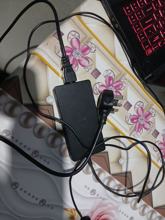 MSI GF63 THIN11CS aybi yuq RAM 8 dan 16 ga almashgan