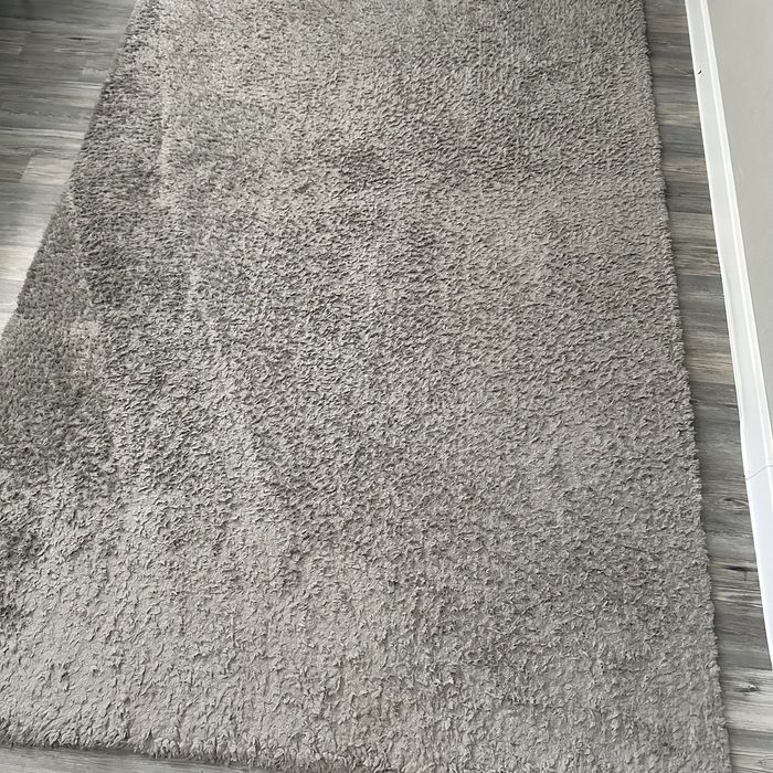 Продается ковер из пушистого ворса