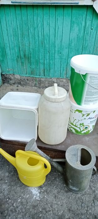 Продам ёмкости, лейки