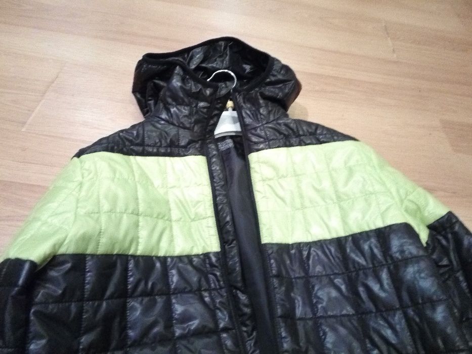 Geaca ușoară de fas