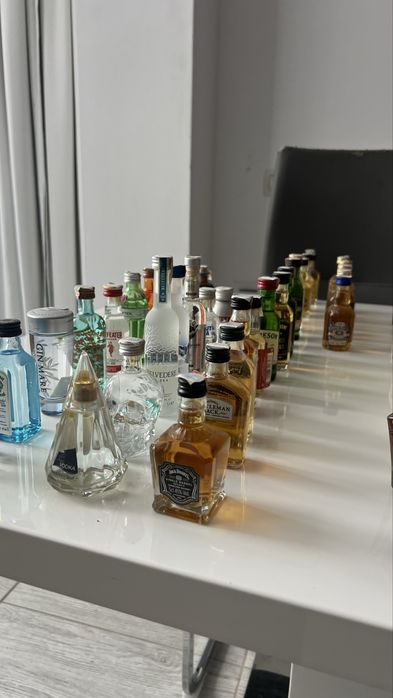 Mini bauturi de colectie