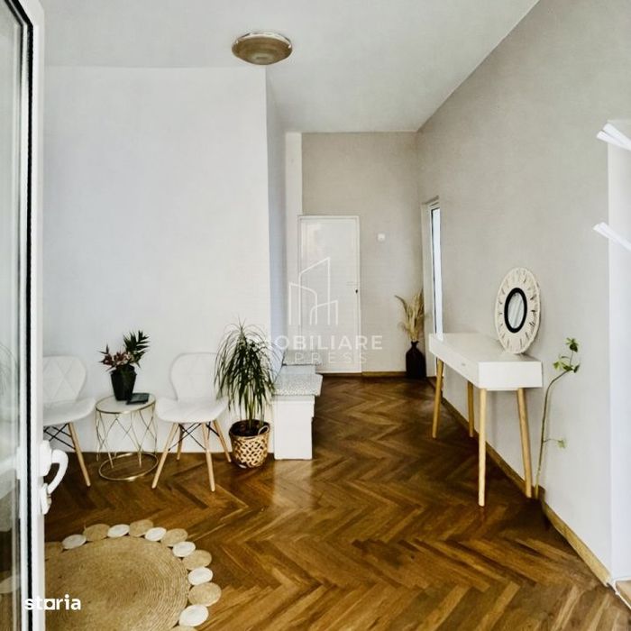 Apartament 180 mp Garaj si curte proprie | Andrei Muresanu