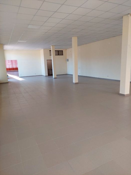 Дава се под наем