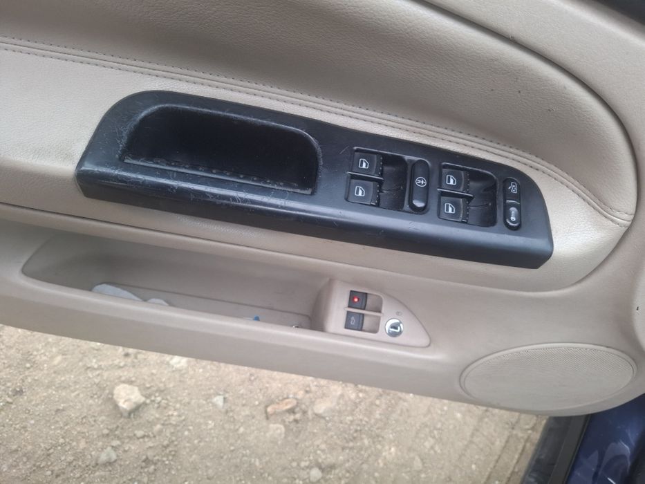 Продам машину Volkswagen Passat B5