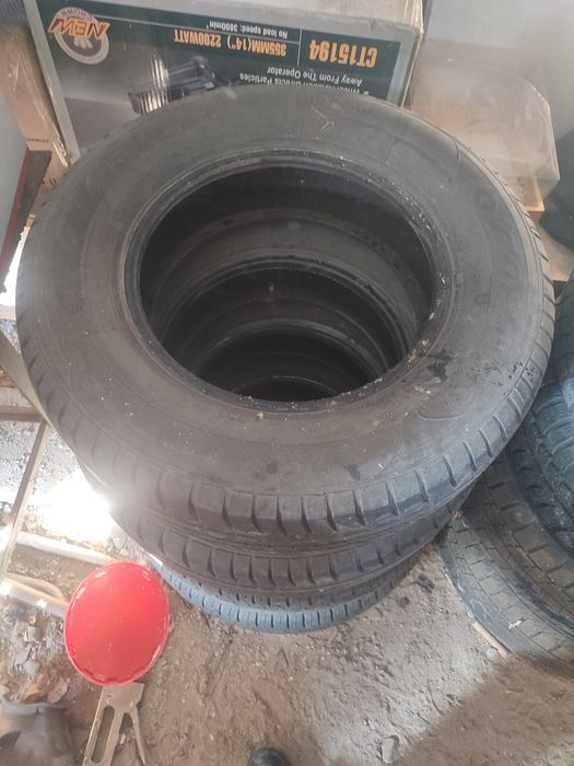 Шины летние 215/70/R15