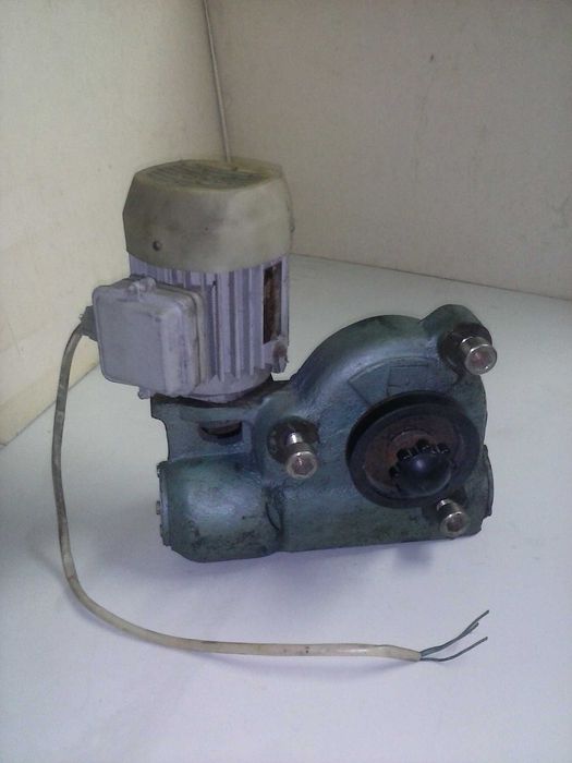 Продавам ел.мотори-договаряне