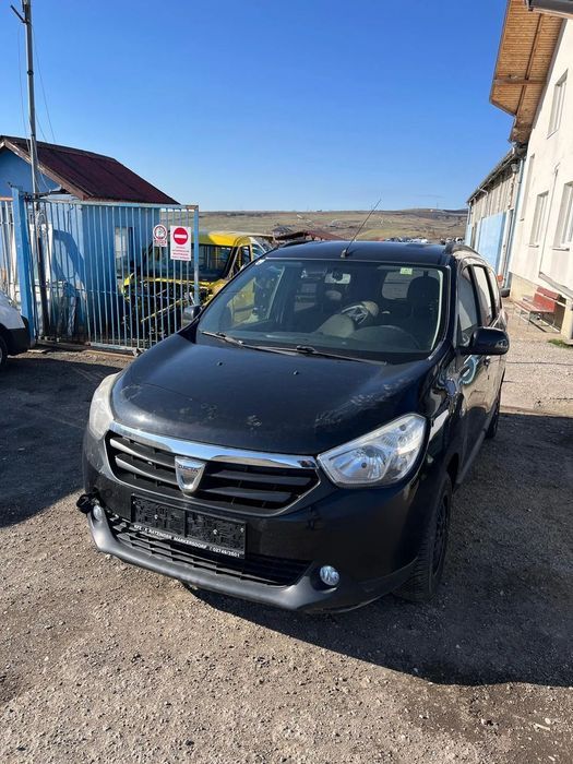 Dezmembrez piese Dacia Lodgy