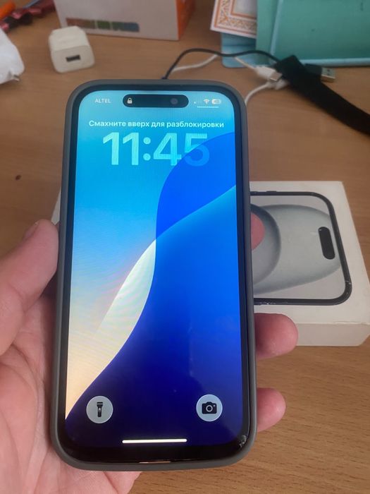 Айфон 15 продам 128