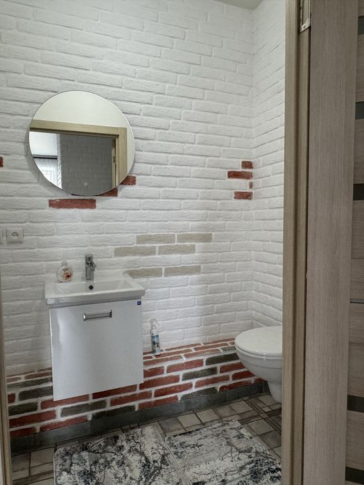 Продам 2-х этажный дом