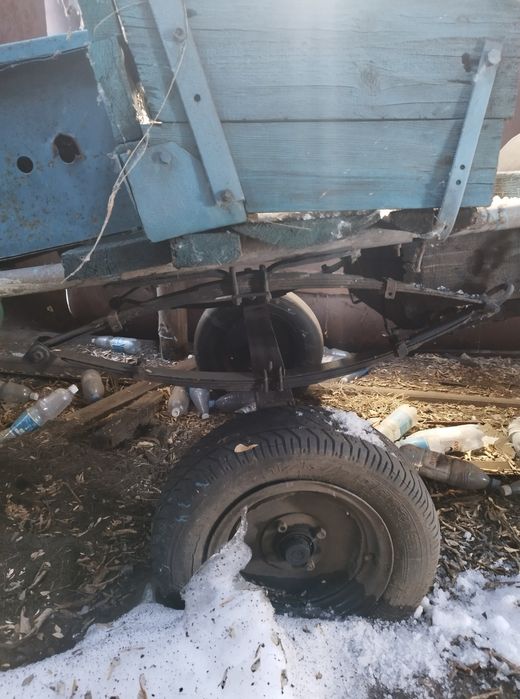 Двухкольная телега.