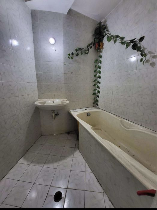 Продава се Четиристаен апартамент в Севлиево - 109 кв.м за 689 €/кв.м - Снимка #1