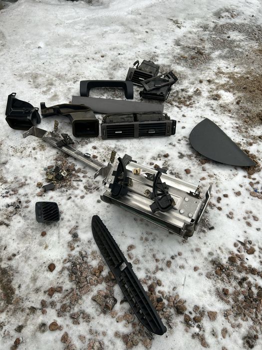 Продам запчасти на ауди а6 с5