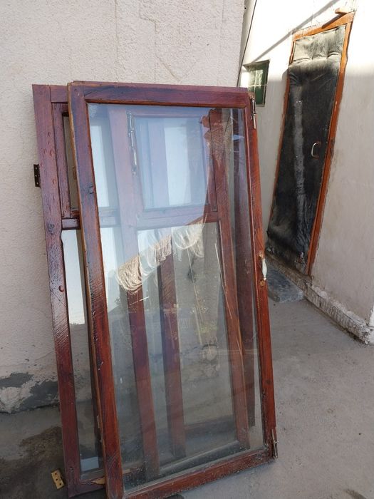 Деревянное окно без откос