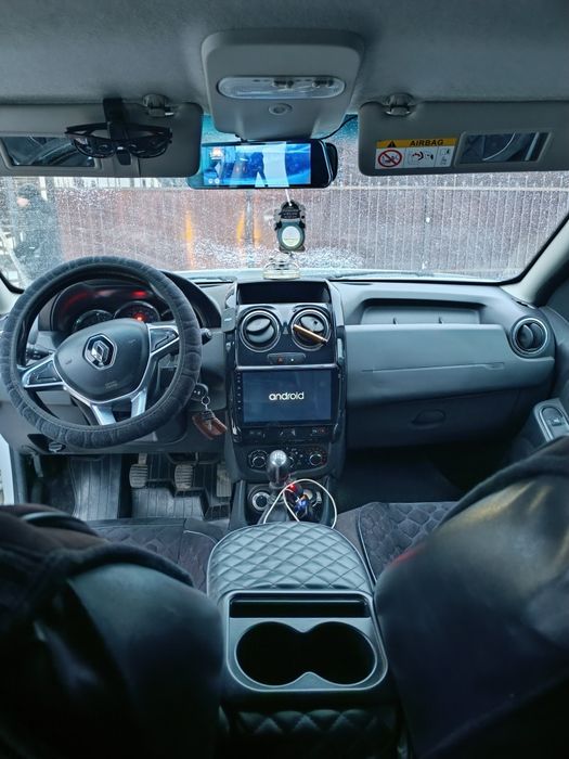 Рено Дастер      .