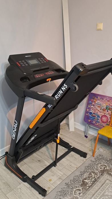 Беговая дорожка GENAU