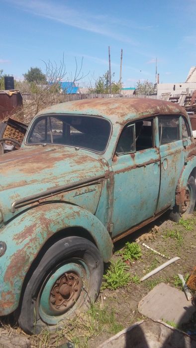 Москвич 401  ...