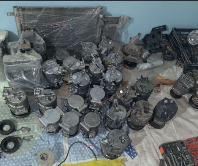 Kandisaner kaptiva maibga kobtga spark jentra neksyaga laseti bor