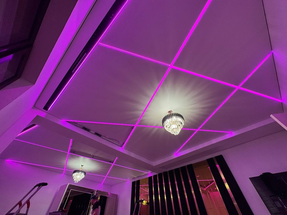 Tavane extensibile barisol cu iluminare LED