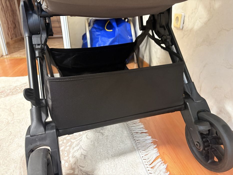 Лятна количка 250€