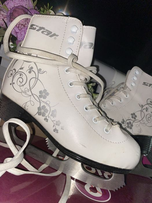 Коньки кожаные. Майкудук