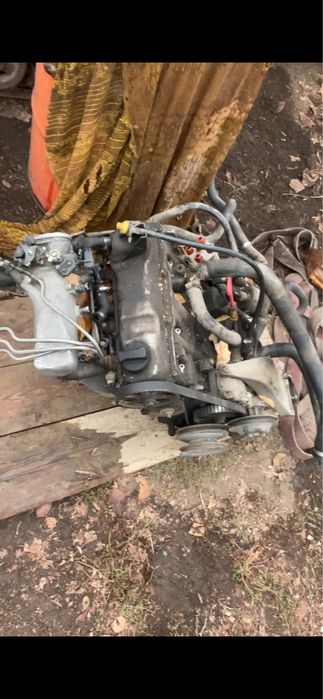 Продам мотор 1.8 ауди