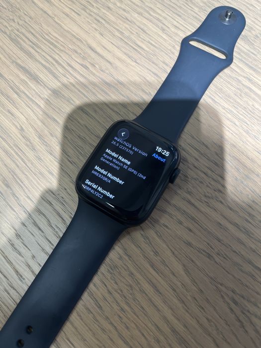 Apple watch se 2nd gen 44 mm aliminium case
